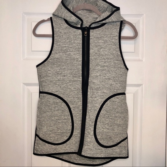 LULULEMON Insculpt Vest Light Heathered Grey 4 - Picture 7 of 10